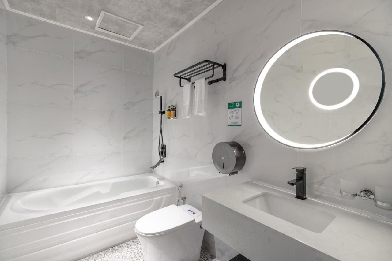 A&R Urban Hotel Kuala Lumpur Extérieur photo