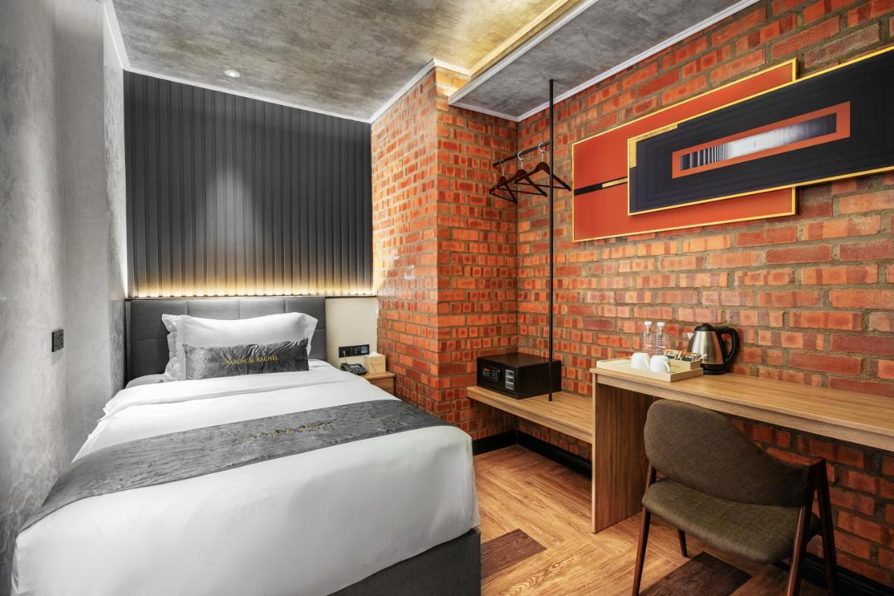A&R Urban Hotel Kuala Lumpur Extérieur photo